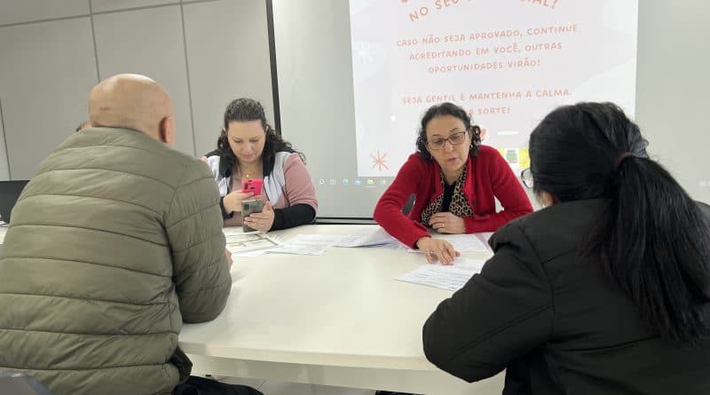 Prefeitura de Gaspar abre chamada pública para contratação temporária de assistente educacional.