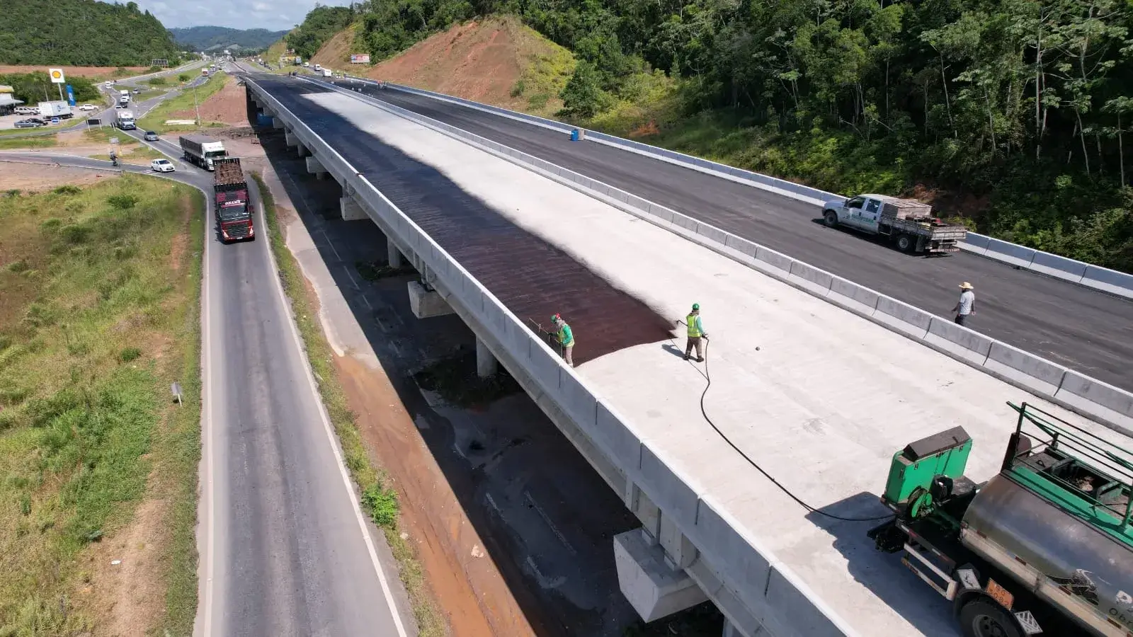 Lula entrega duplicação da BR-470 em SC e visita estaleiro em Itajaí