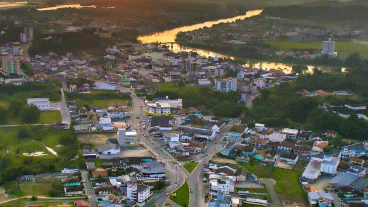 Rombo de R$ 20 milhões em serviços de limpeza em SC é descoberto após investigação